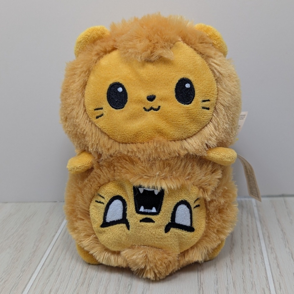 TeeTurtle Reversible Lion Plush Yellow Orange Mood Flip Toy